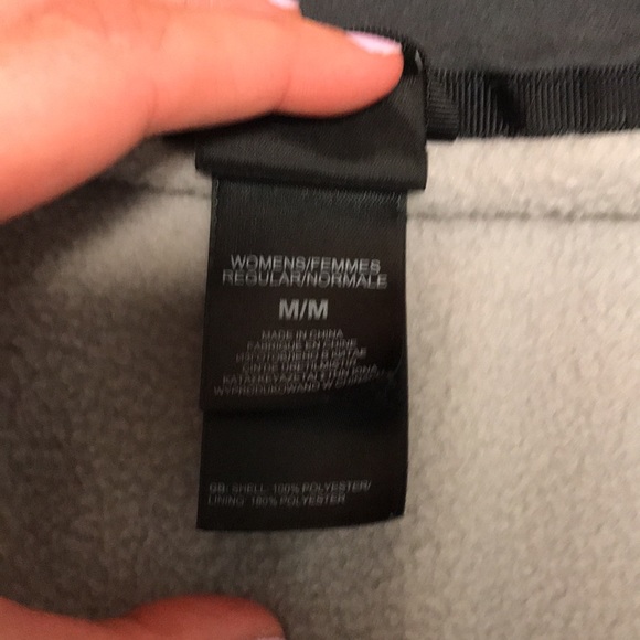 The North Face fleece jacket - Picture 3 of 6